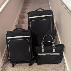 Nine West 3 piece luggage set